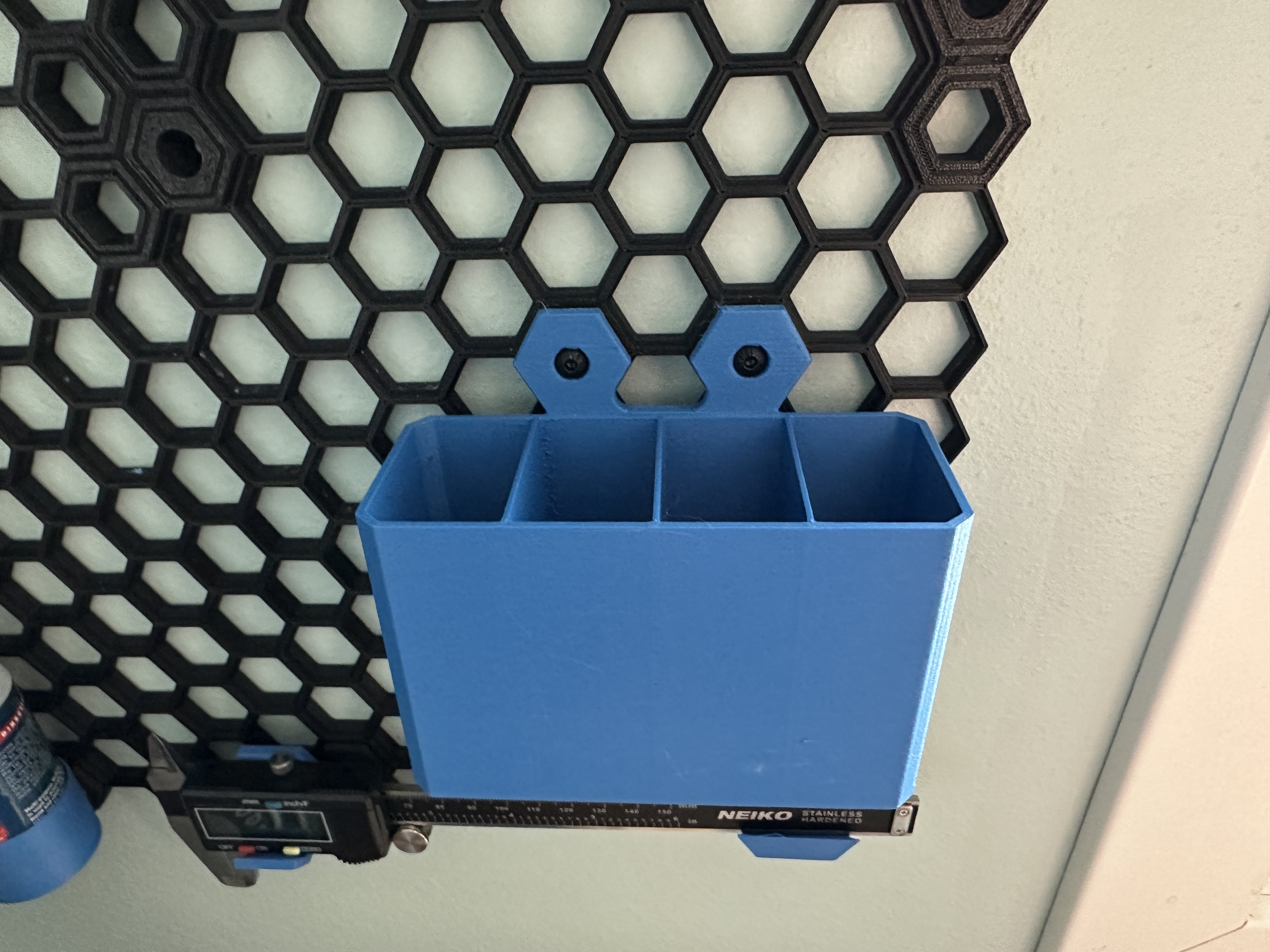 4 section bin for honeycomb storage wall