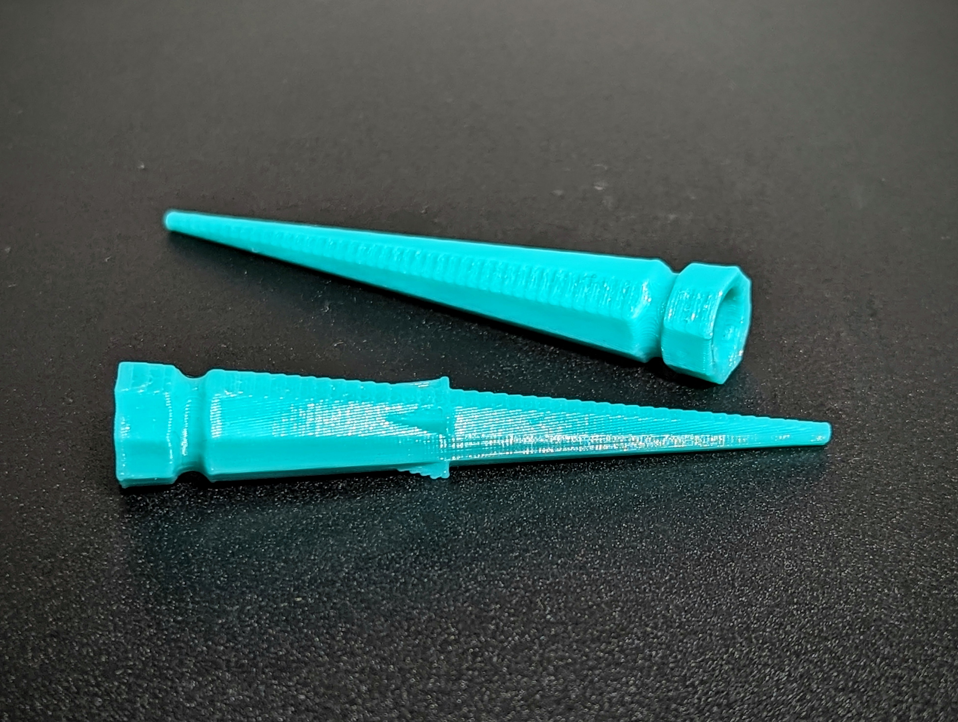 Simple & Stable Golf Tee
