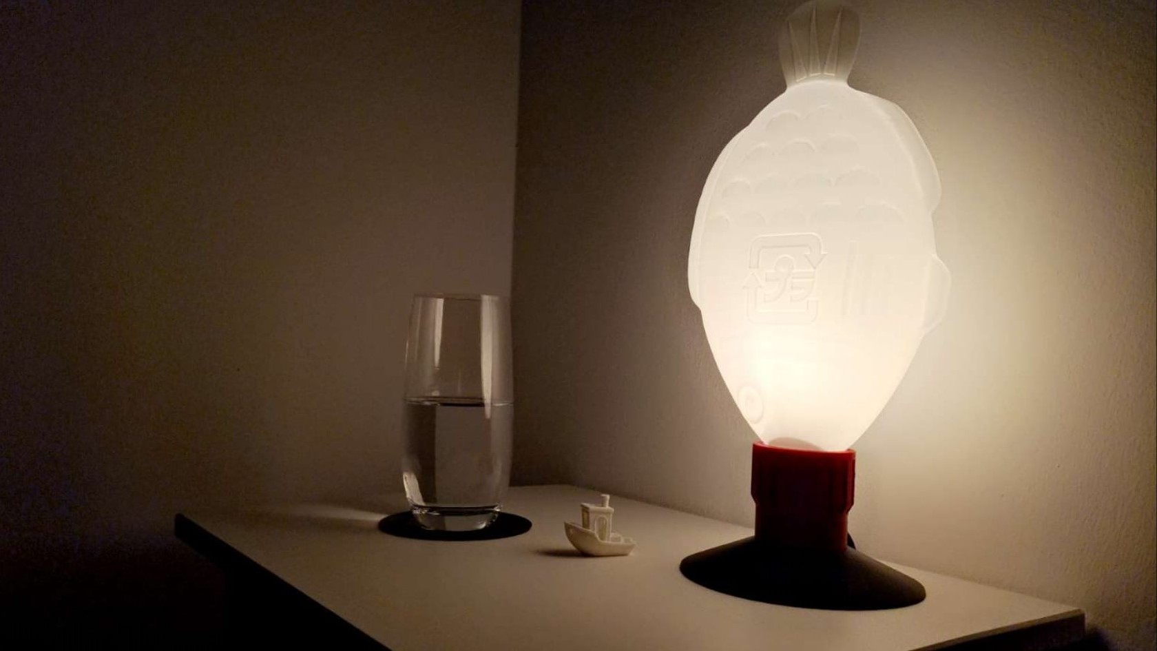Soy Fish Lamp (LightSoy)