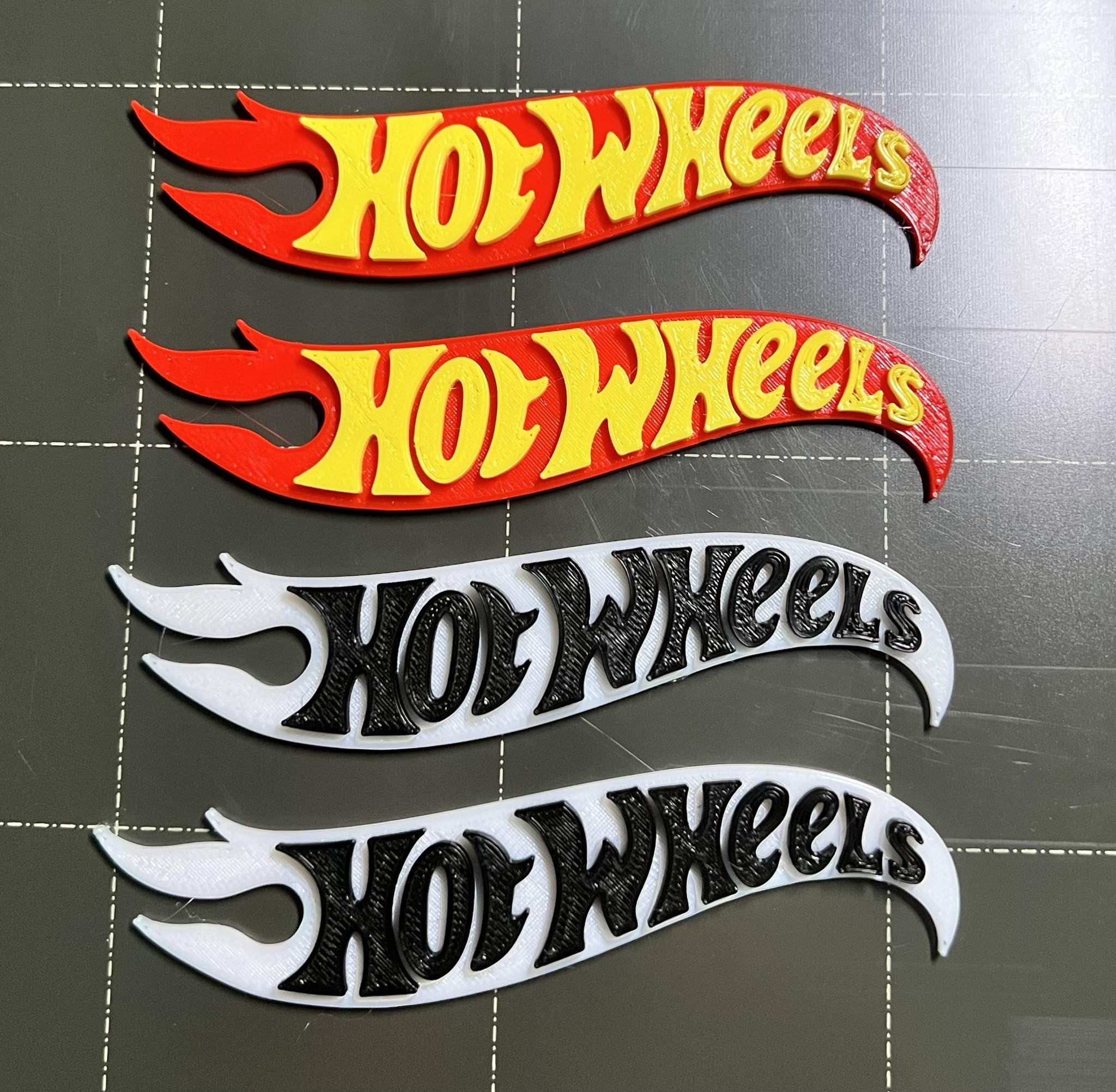 Hot Wheels logo / keychain