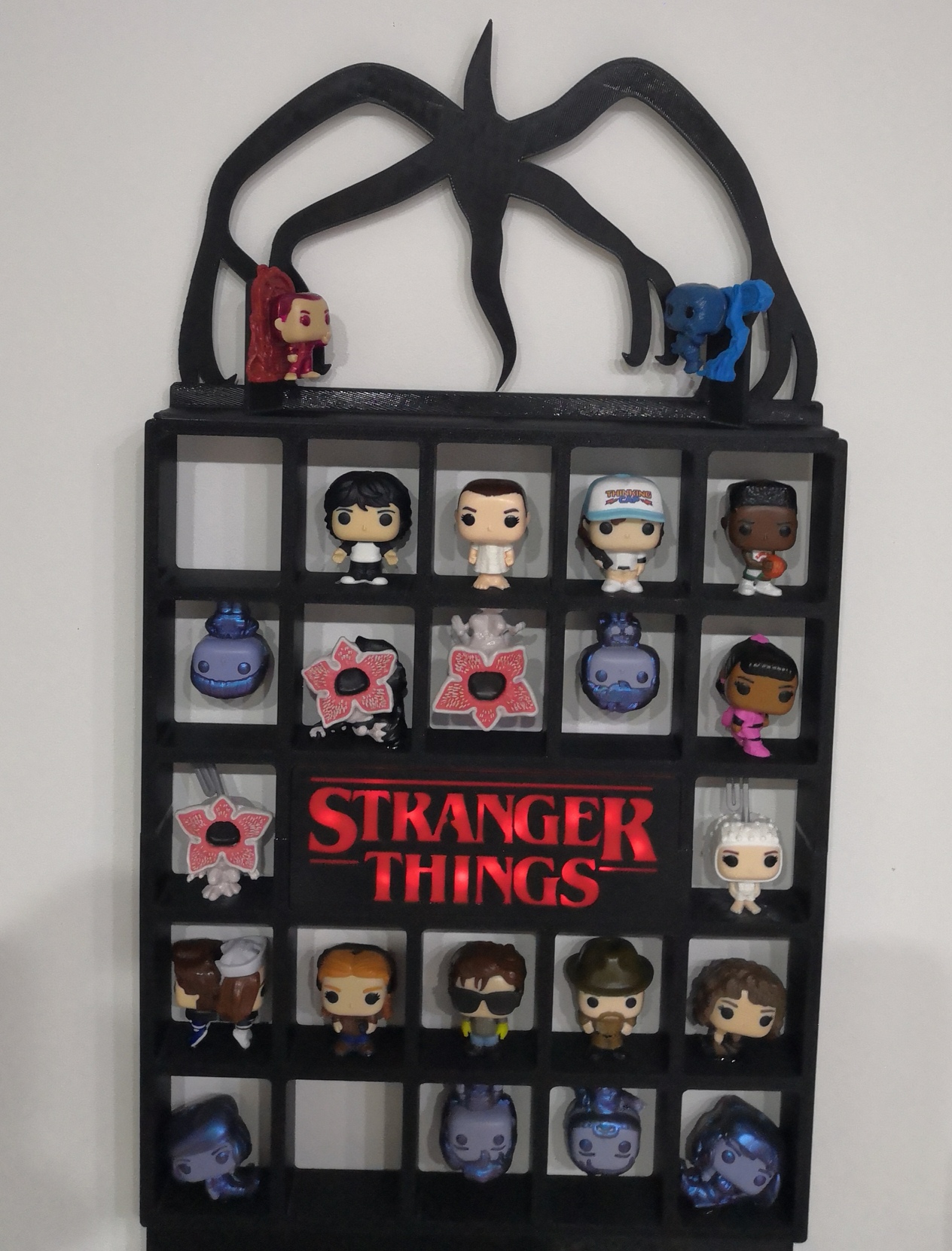 Stranger Things Kinder Joy Stand 24pcs+Mindflayer