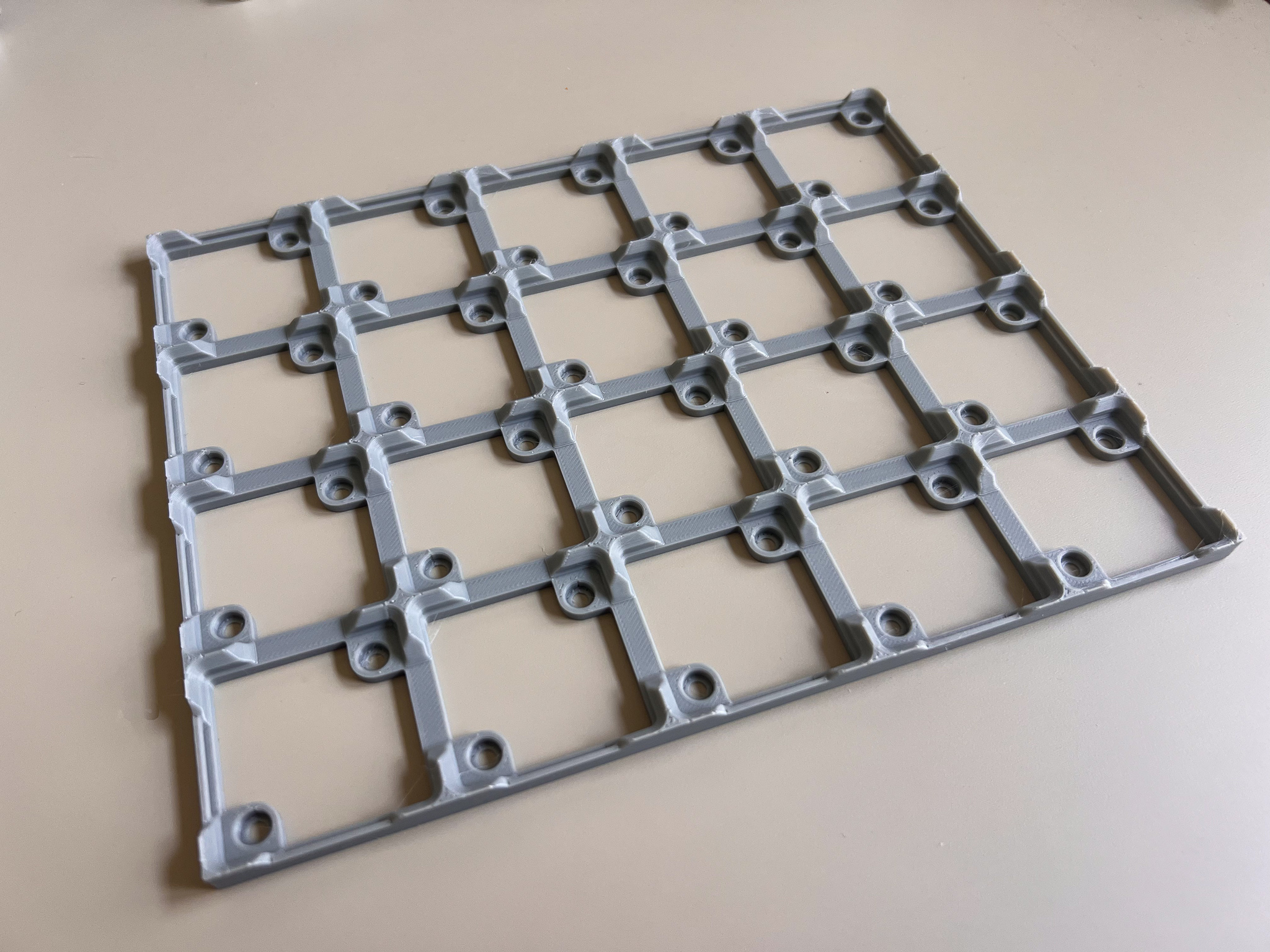 Gridfinity Base - Light Magnetic Connectable Parametric