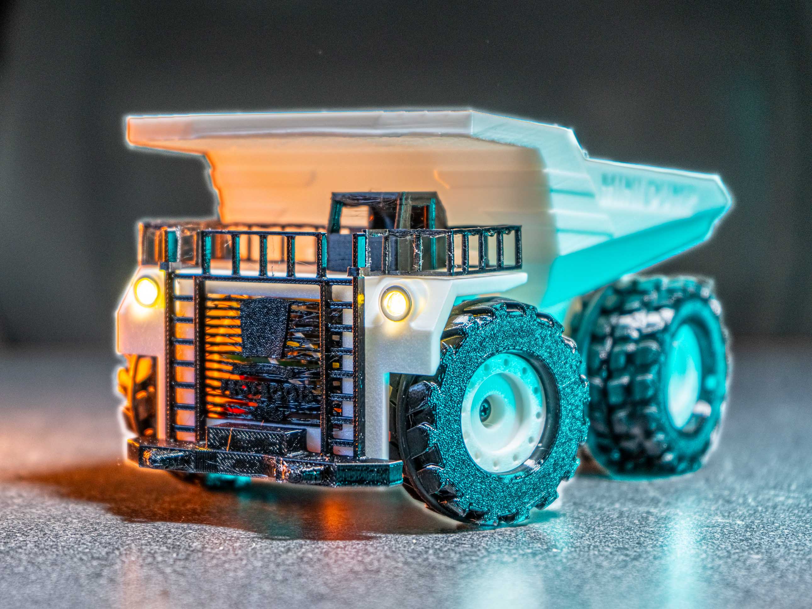 V2.0 3D Printed RC DumpTruck