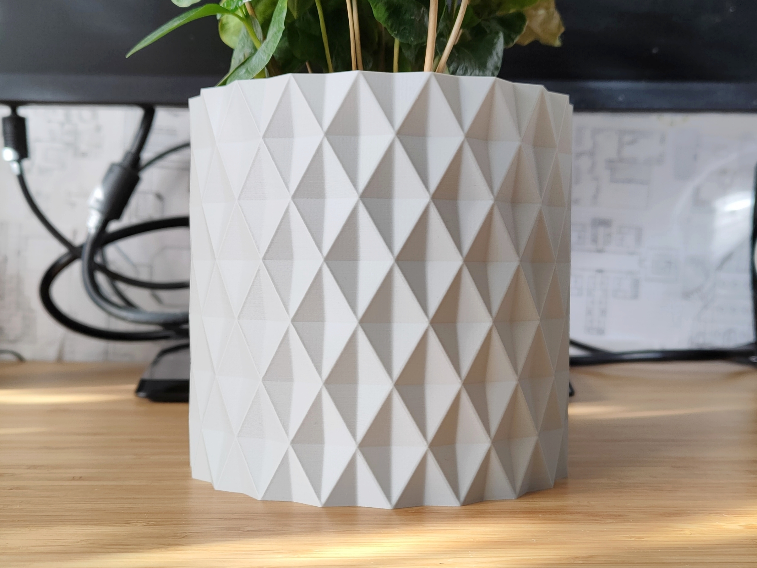 Rhombus Plant pot and Planter - Vase mode design