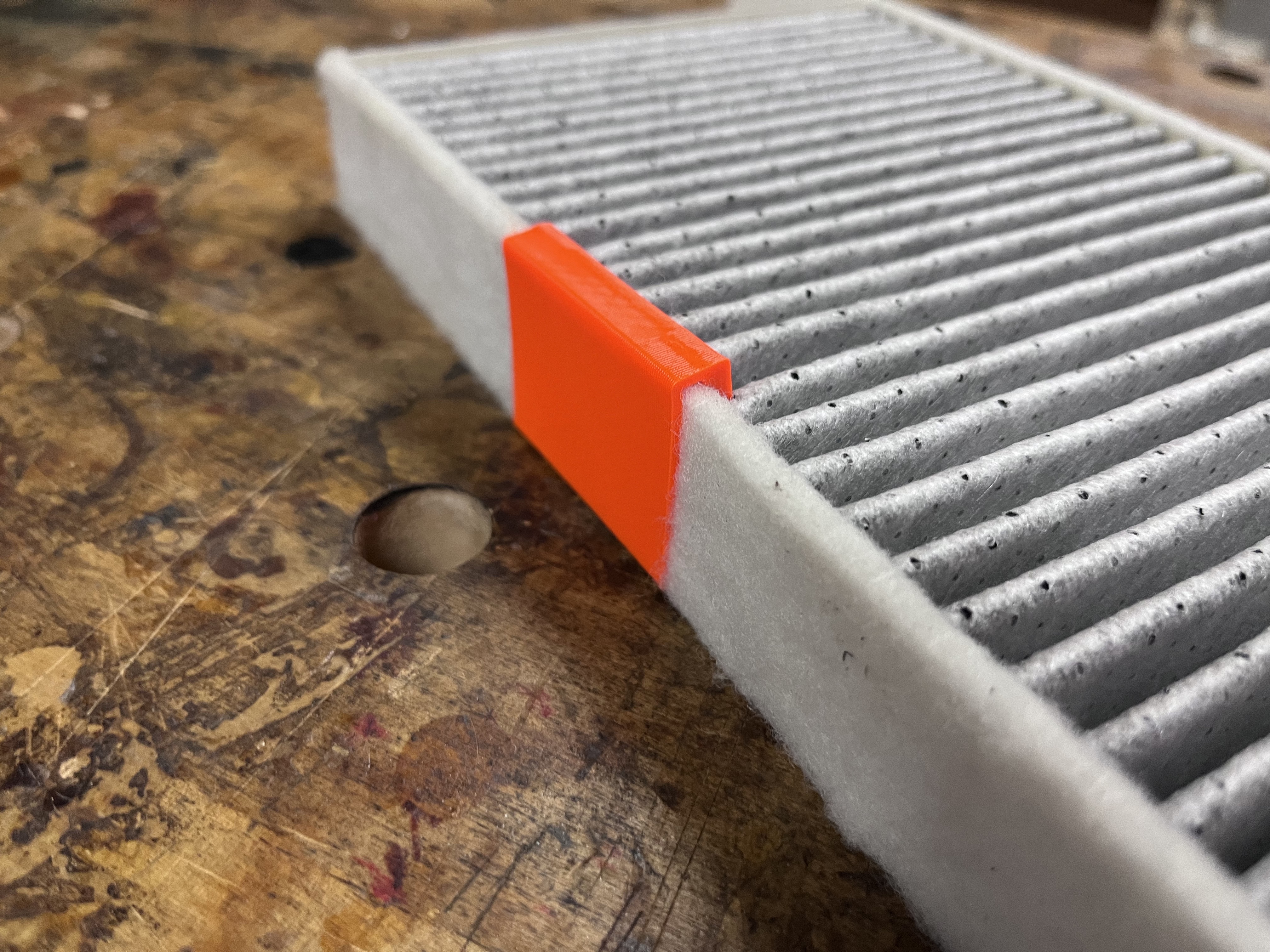Tesla Model 3/Y Cabin Air Filter Clip (to prevent odors)