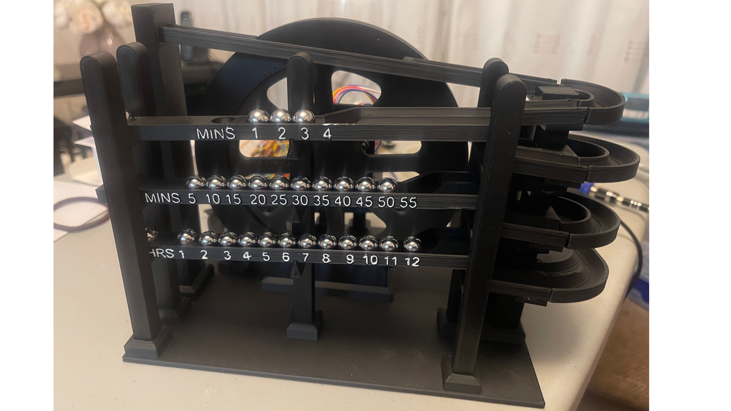 Ball Clock