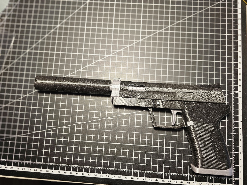 Silencer for Simple 9mm Pistol by 3DWORKBENCH
