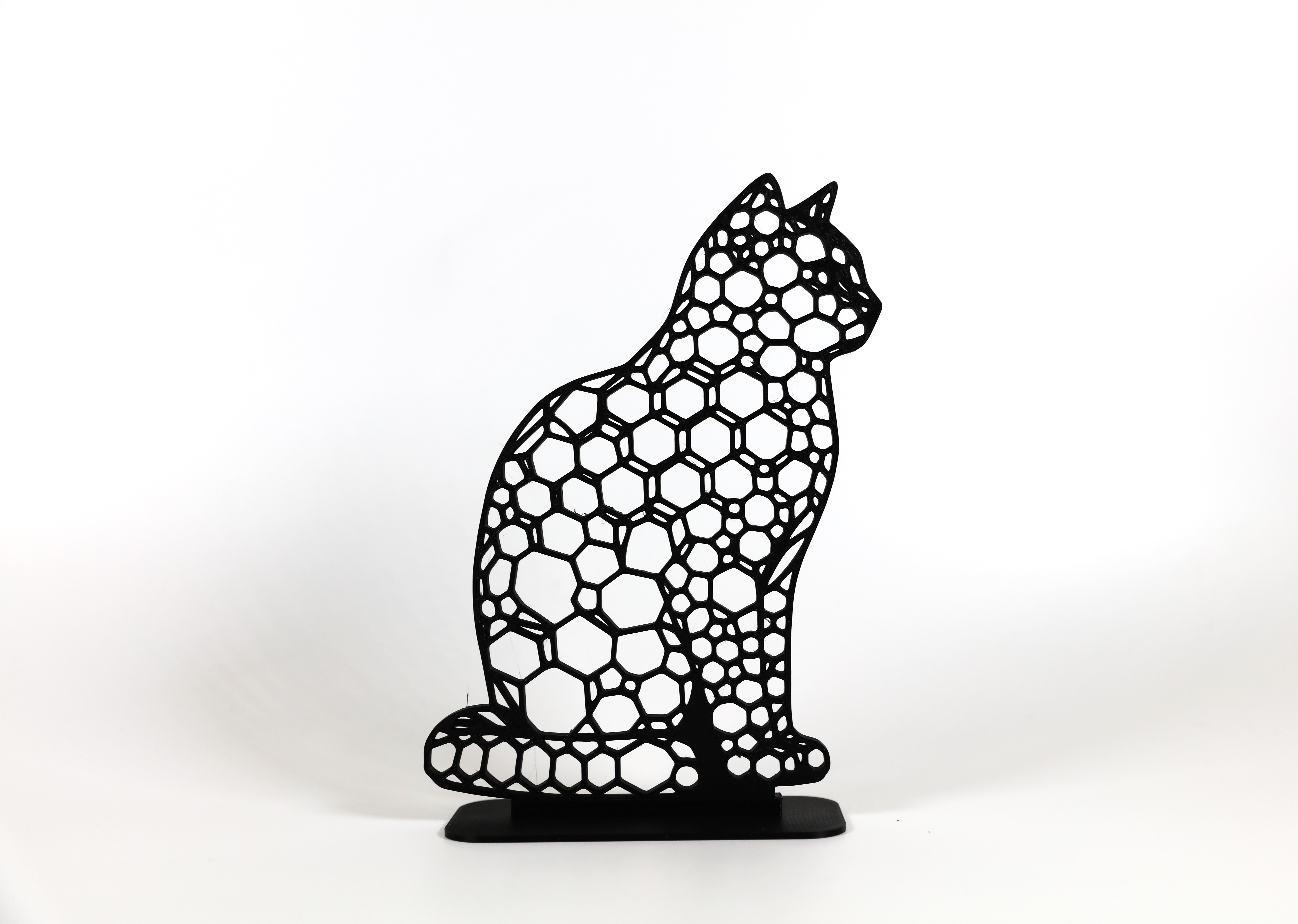 Geometric Low Poly Cat
