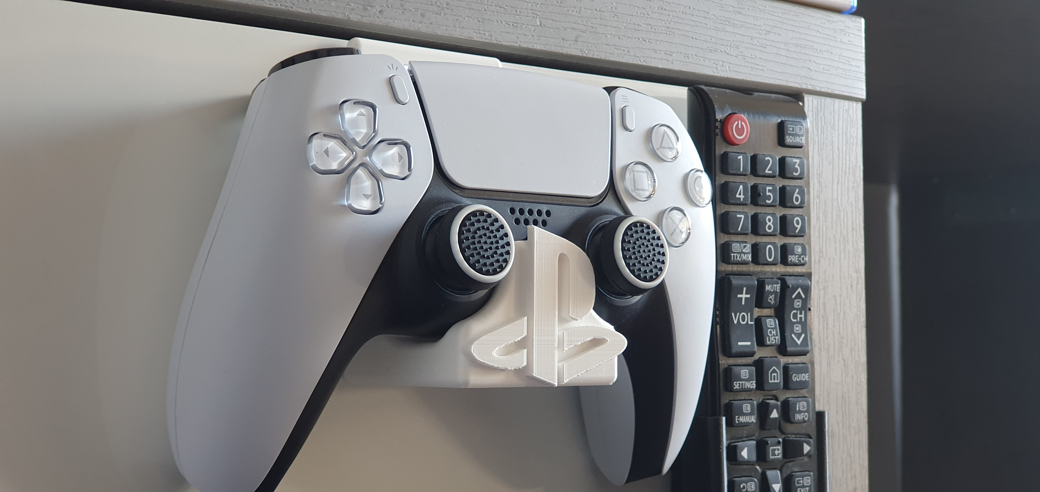 playstation 5 dualsense controller wall mount