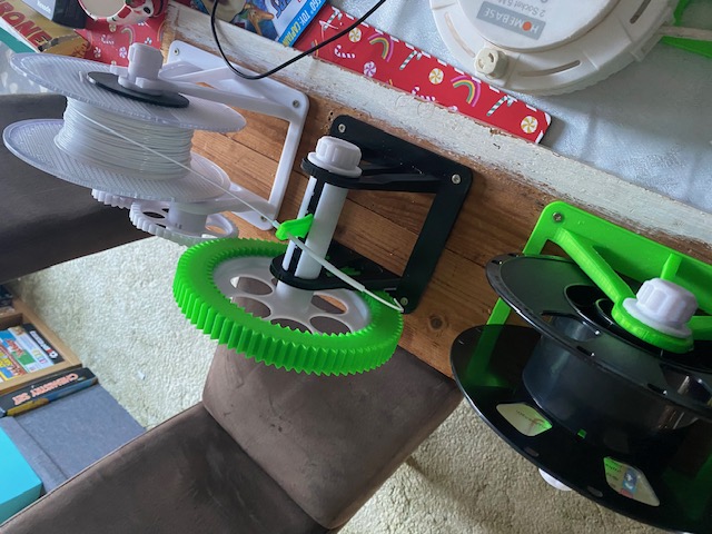 Filament Spool Winder - V3 Precision Remix Collection - No bearings or fittings required