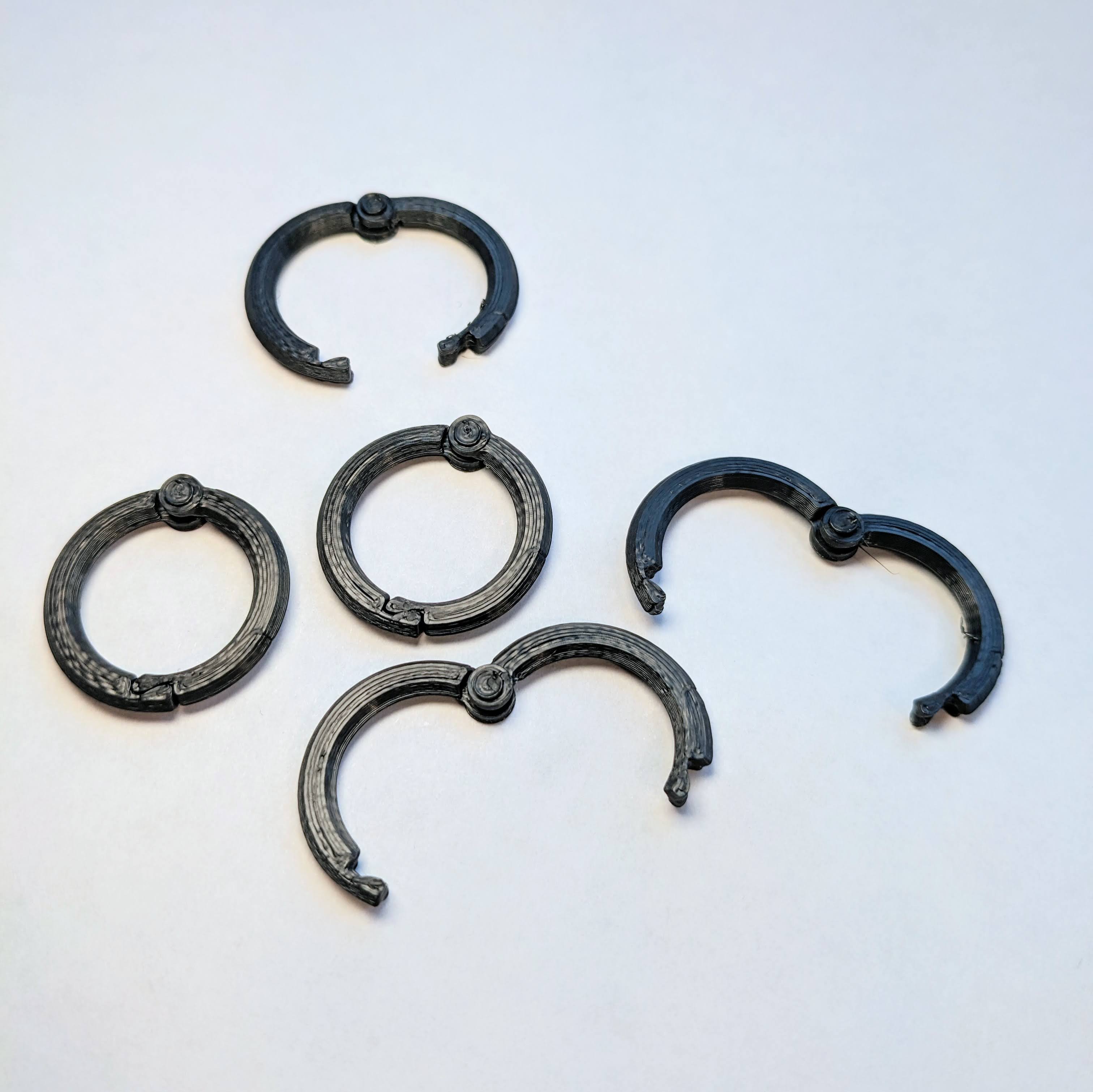Split Binder Ring: Print in Place