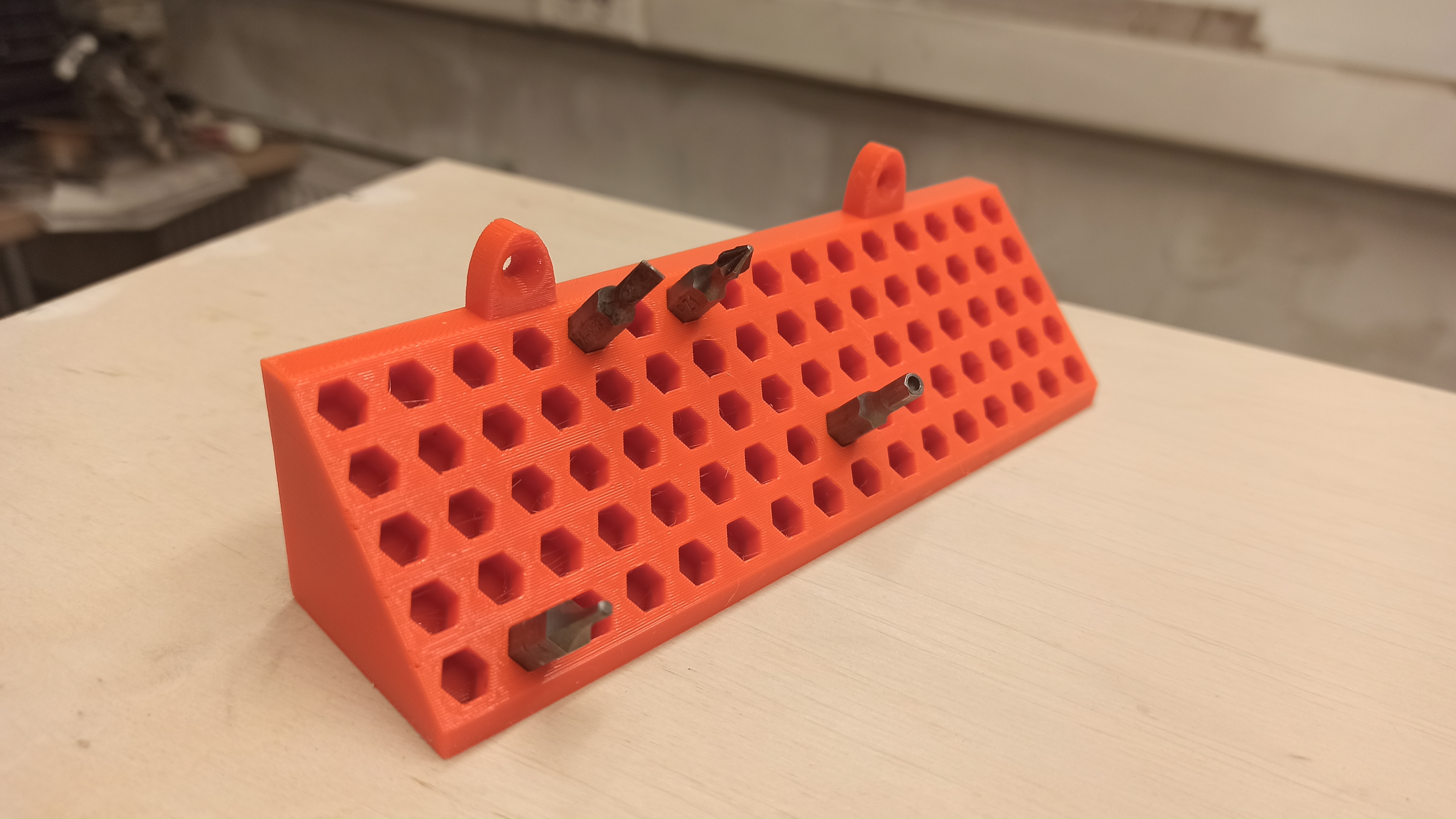Bit holder - 80 bits, wall hanging/stand