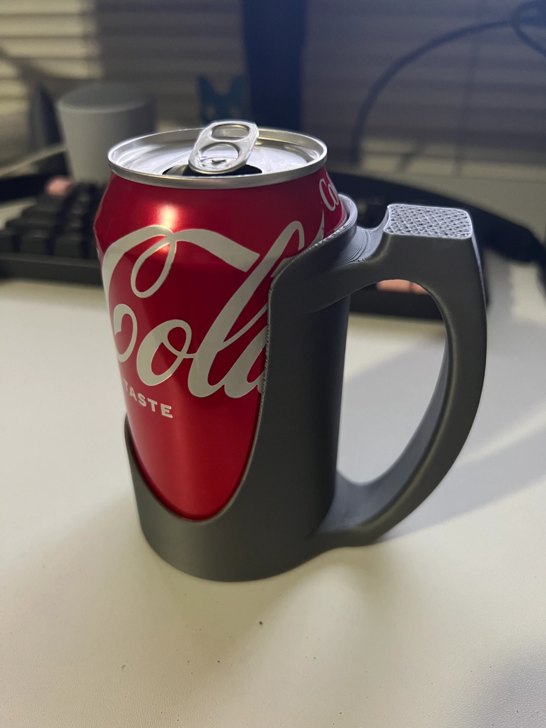Can Holder/Handle