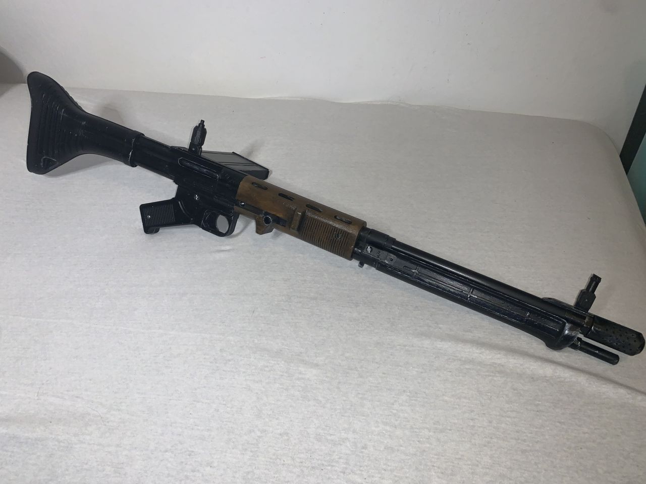 FG 42 1:1 prop (Fallschirmjägergewehr 42)