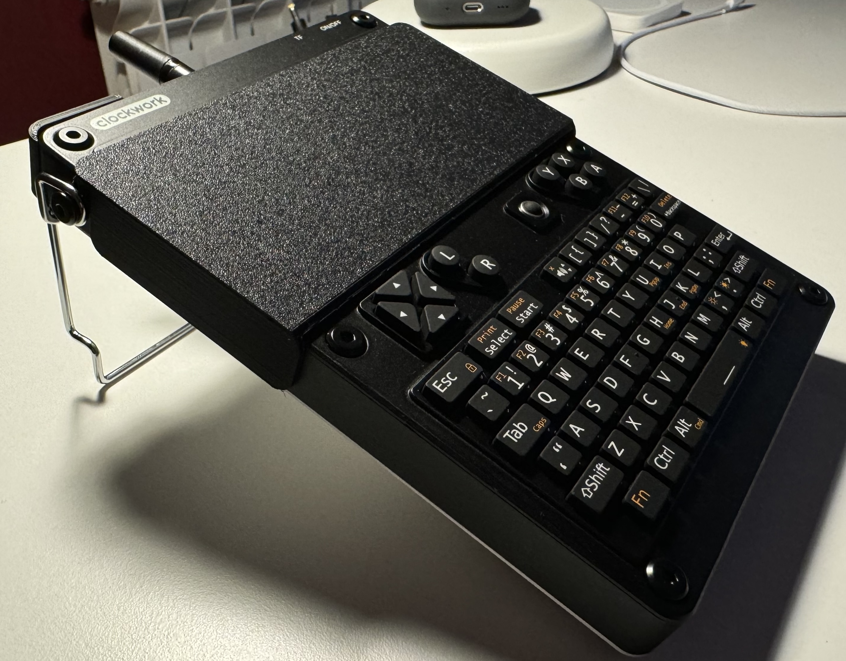 Screen cover for uConsole (remix)