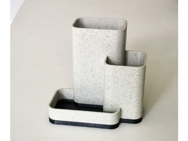 Desk Organizer by milesson