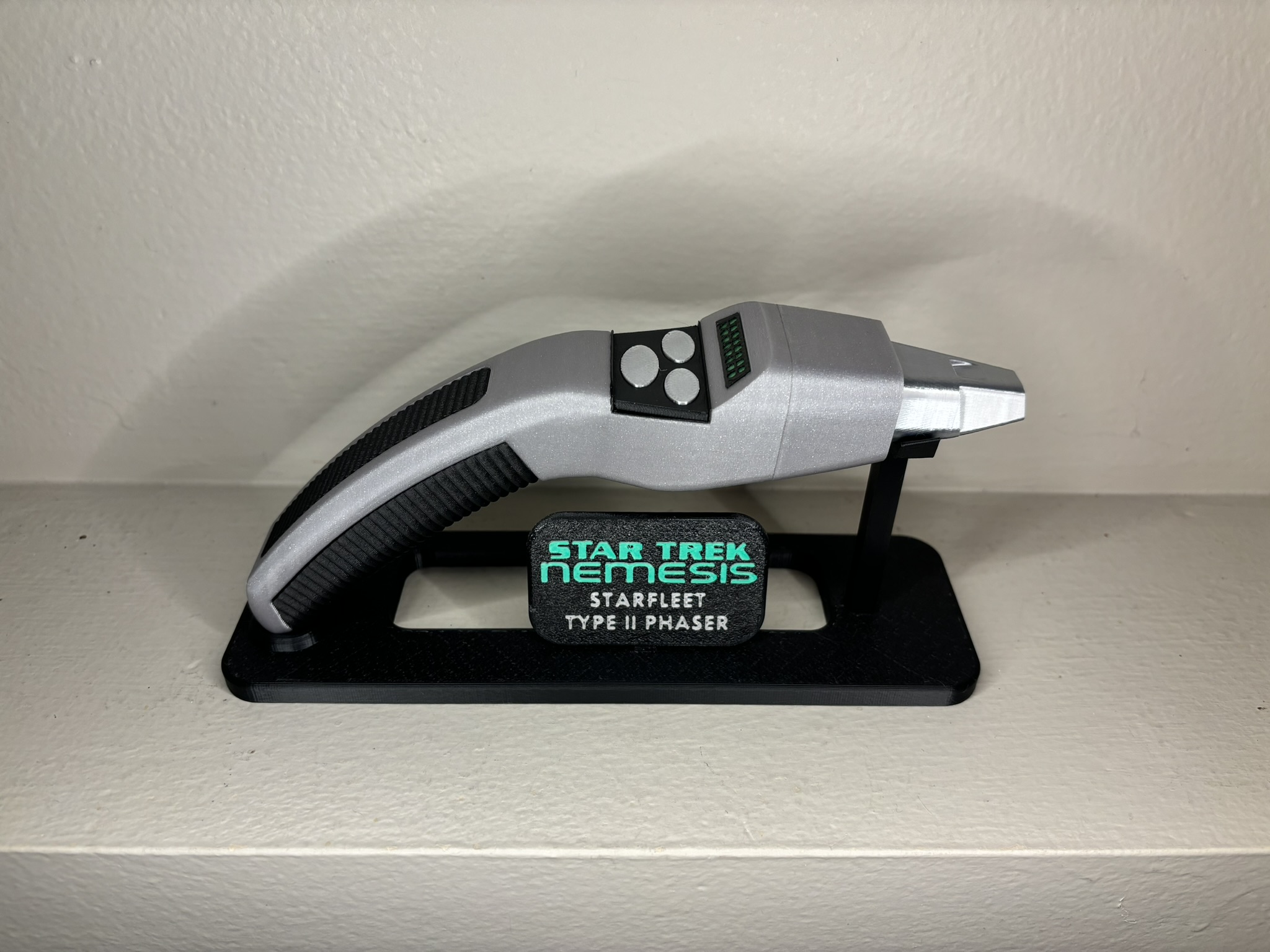 Star Trek: Nemesis Dolphin Phaser V2