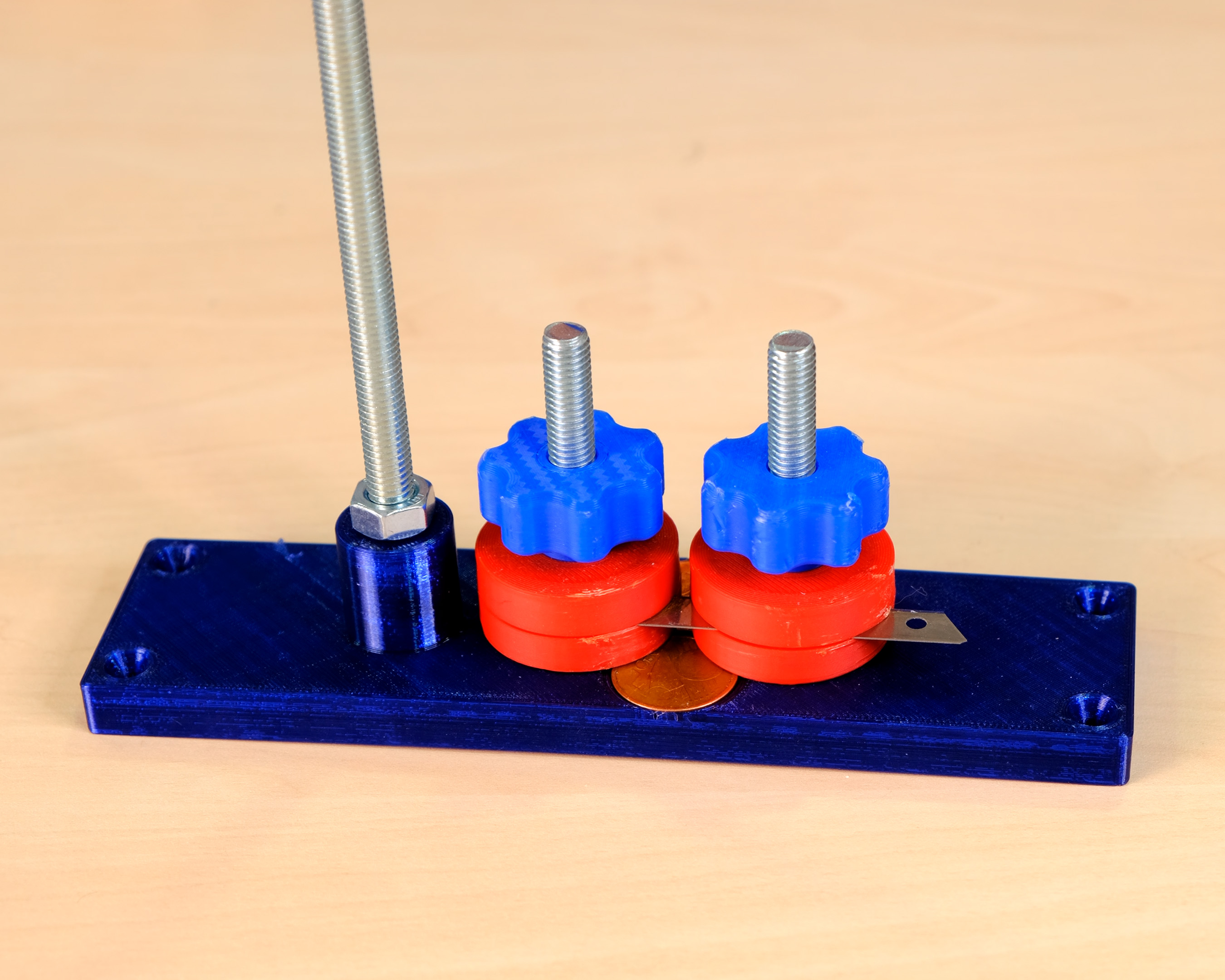 PET Bottle Cutter | Cortador de botellas