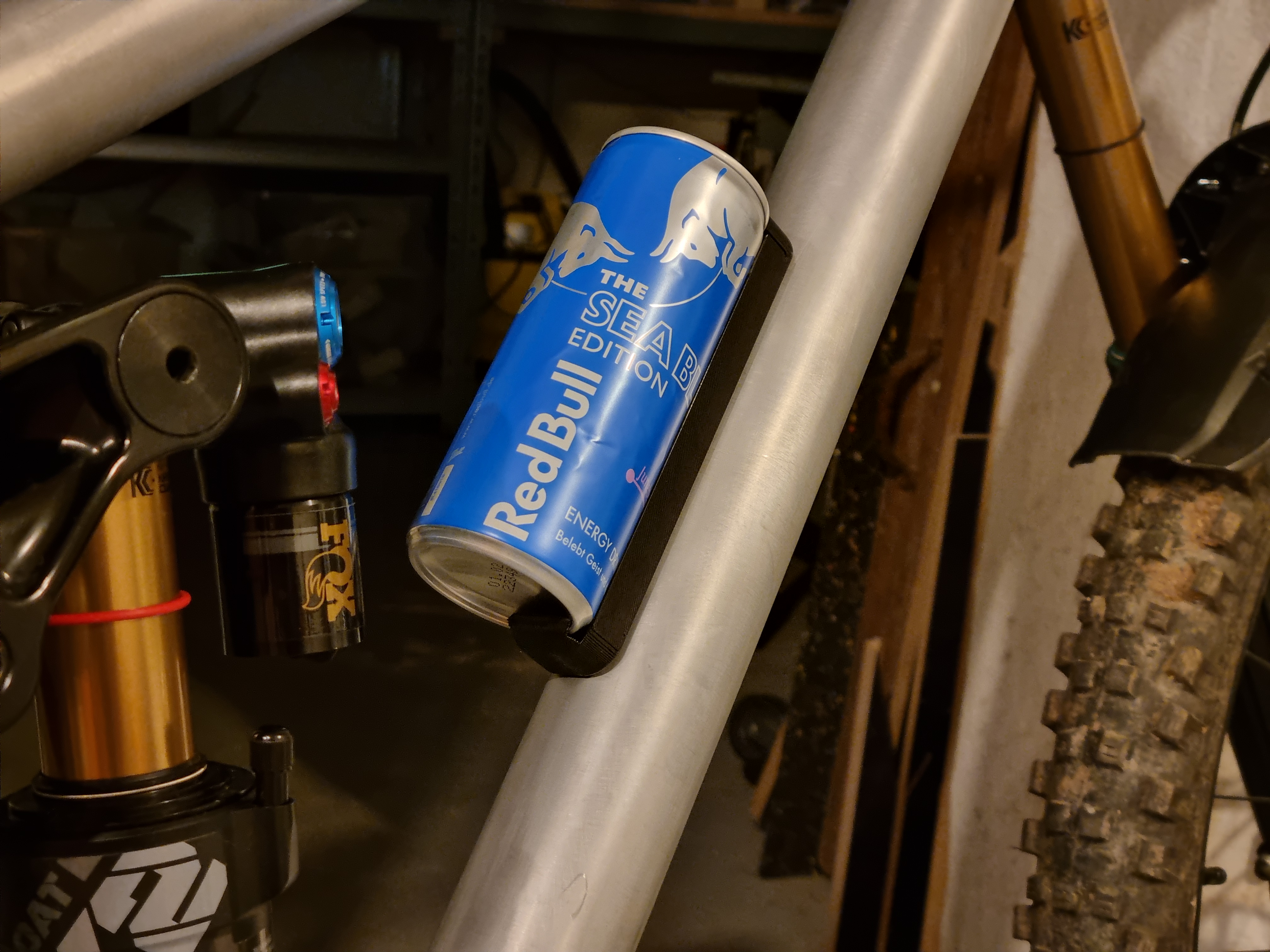 RedBull bottle cage V2