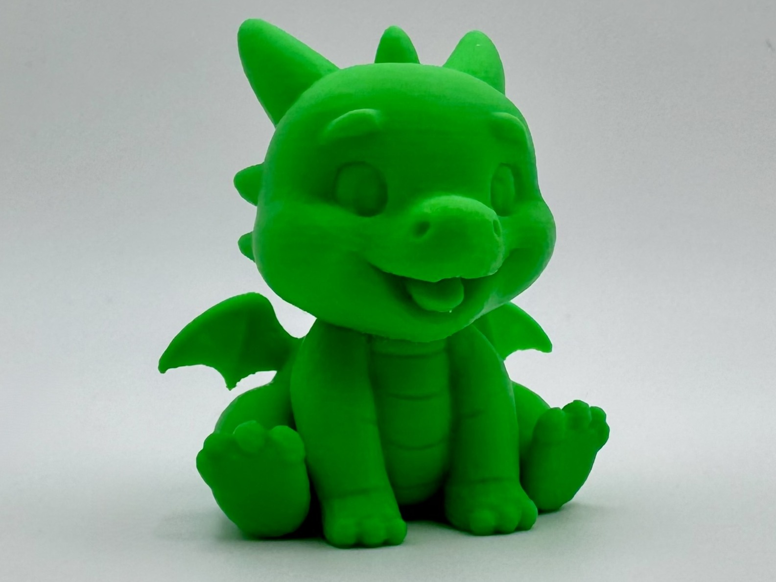 Baby Dragon β Cute Mini Desk Decor