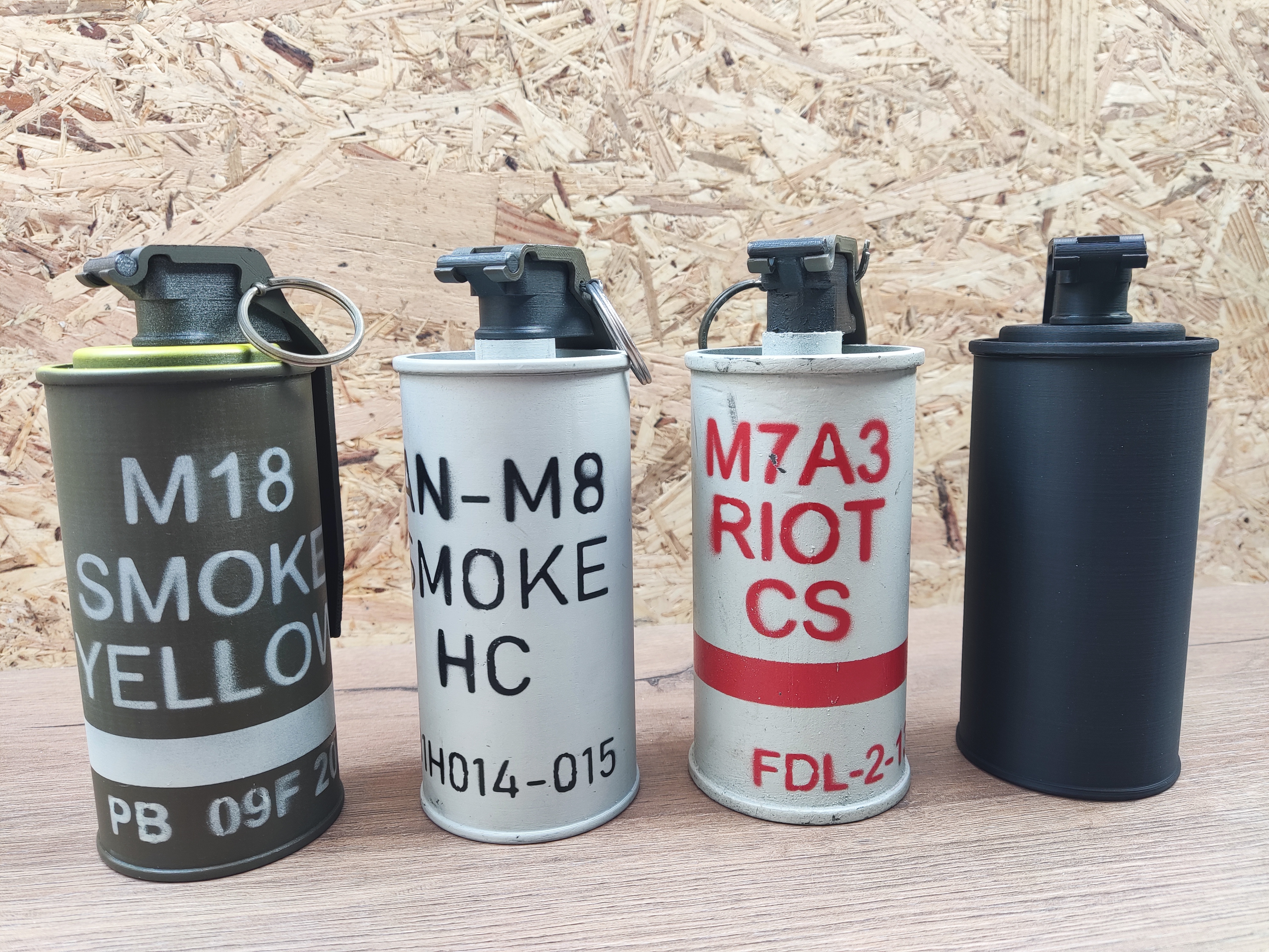 M18 smoke grenade prop/airsoft Vietnam war with templates