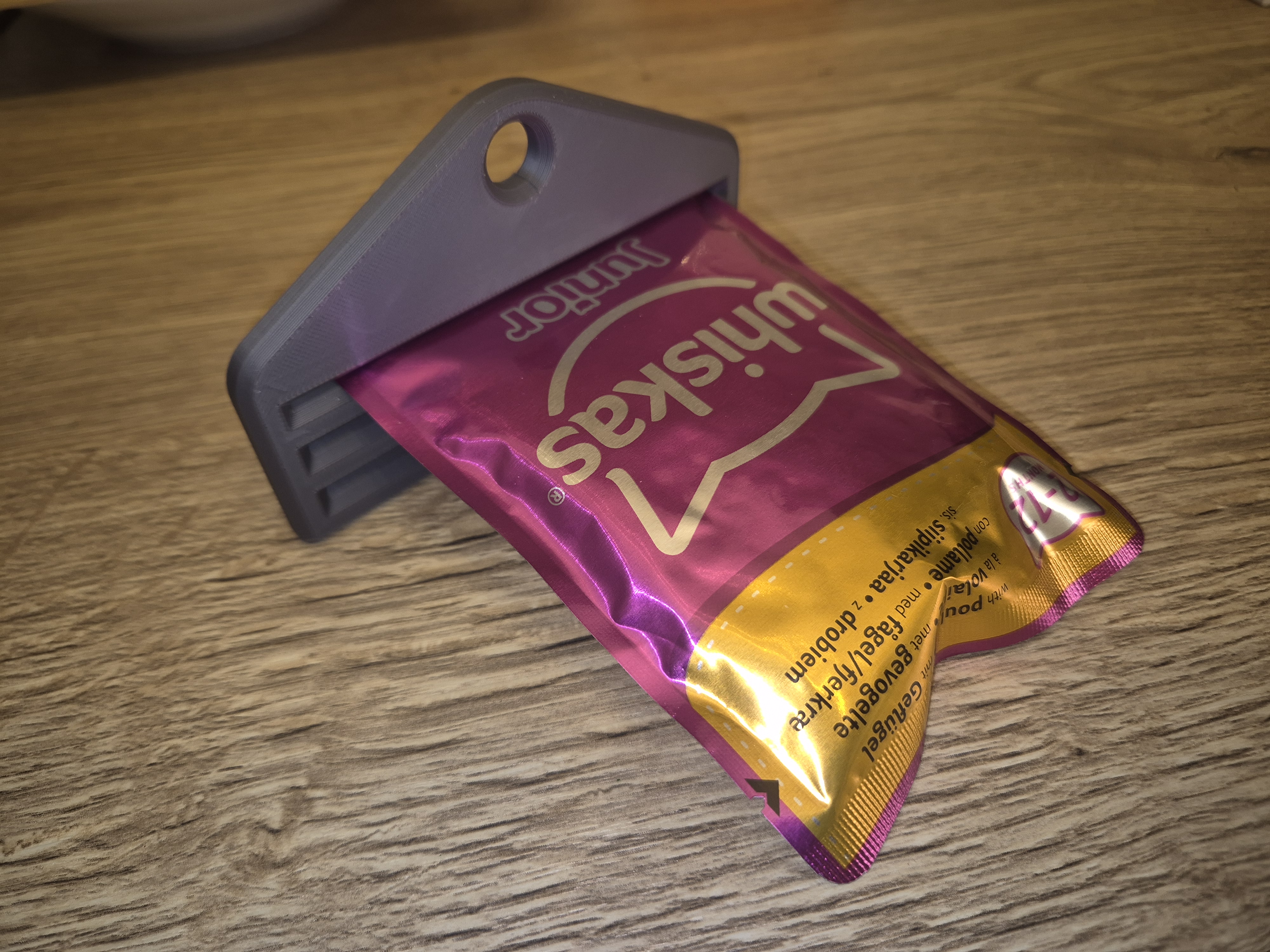 Cat Food Squeezer β Zero Waste, Clean & Easy (3D Printable)